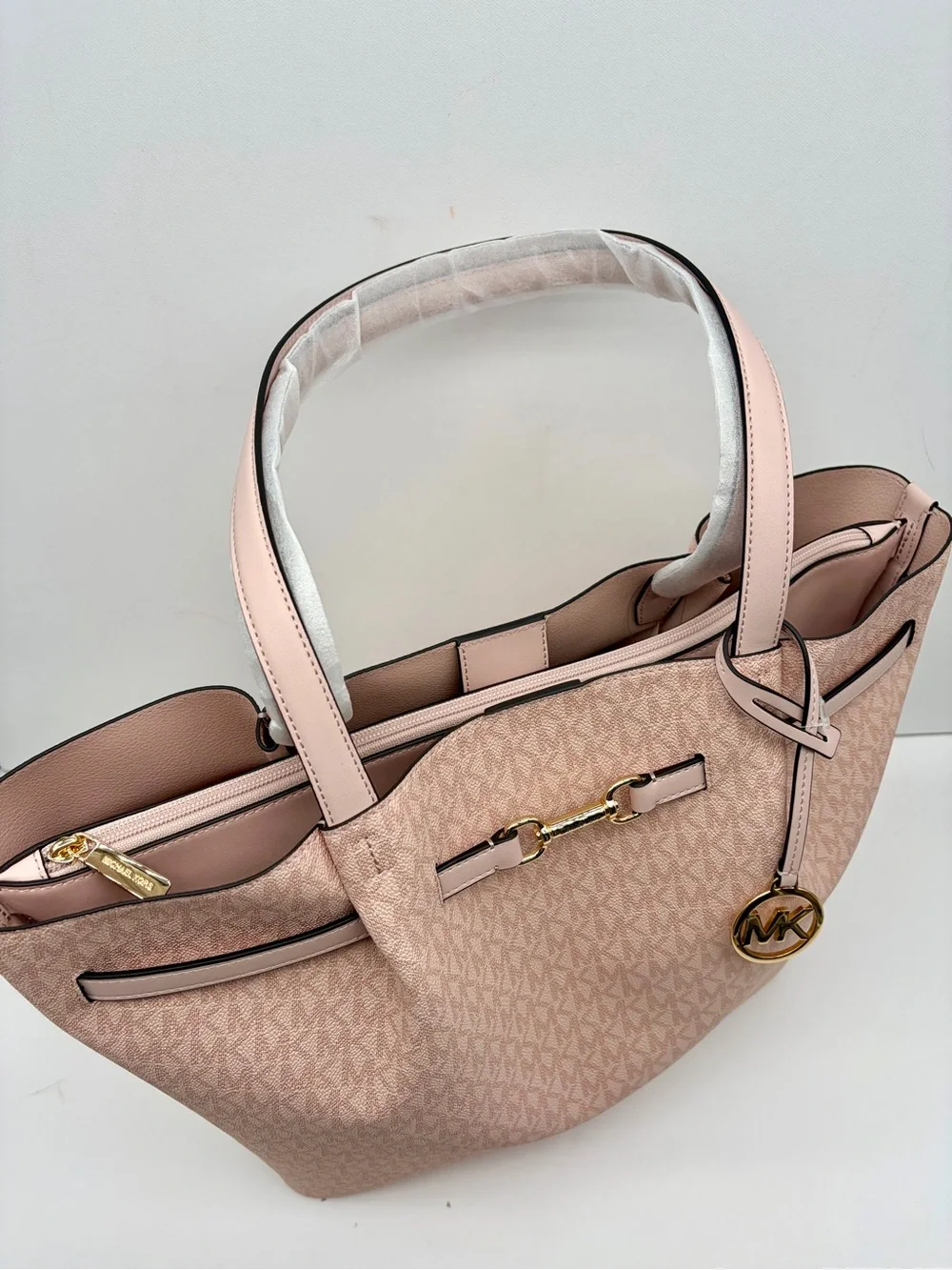 Michael Kors Carson Lg CZ EW Signature Logo Shoulder Tote Handbag Powder Blush